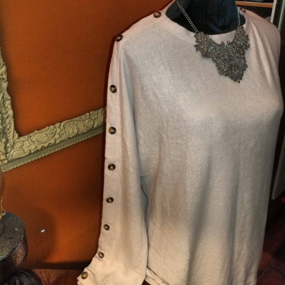 🌹 NWT! Hye Park and Lune Sweater
